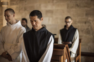 New Clairvaux monks in prayer